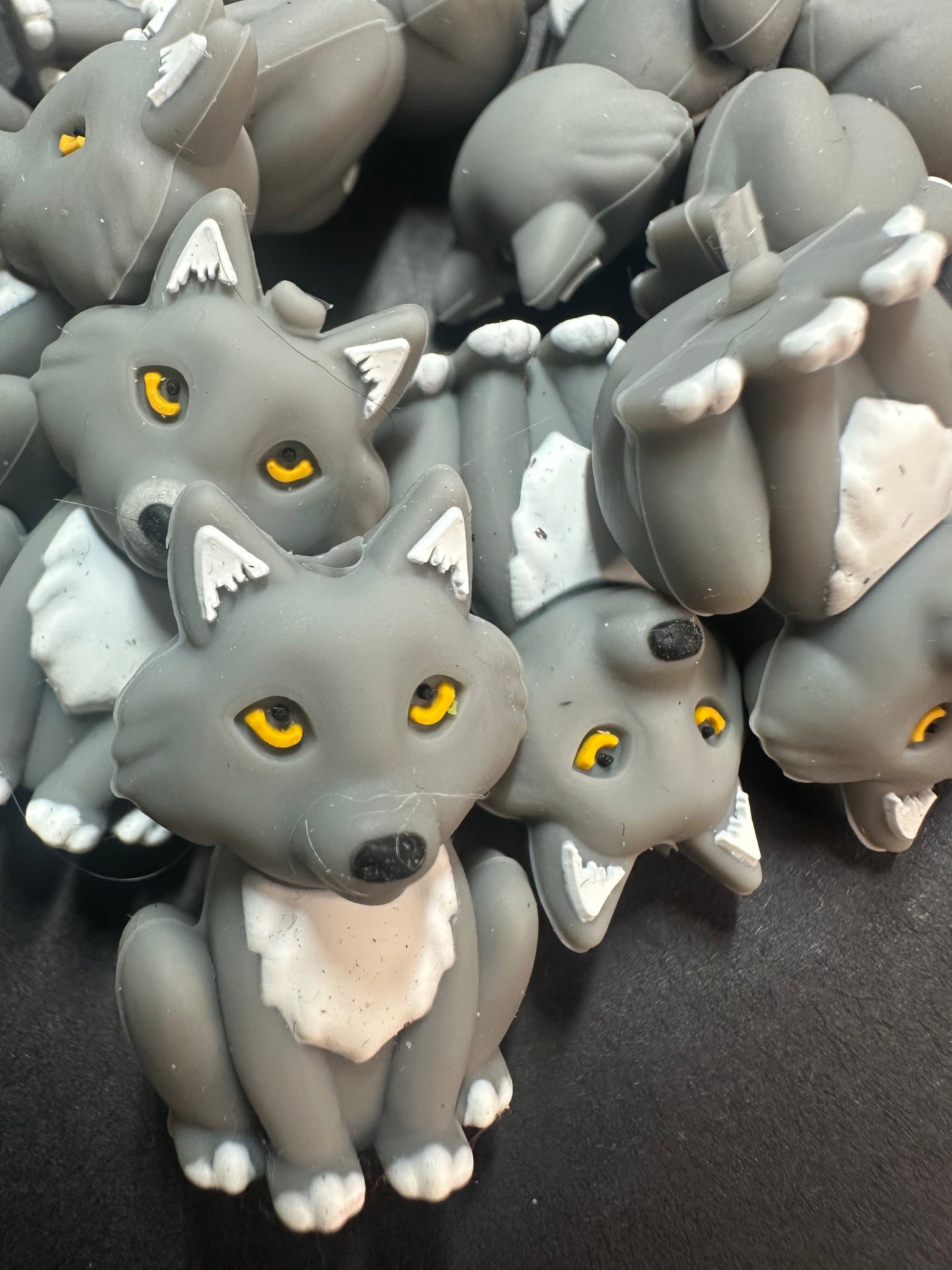 wolf silicone focal bead 3d