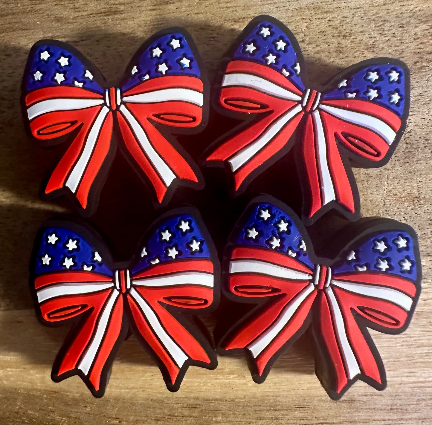 Patriotic bow silicone focal bead