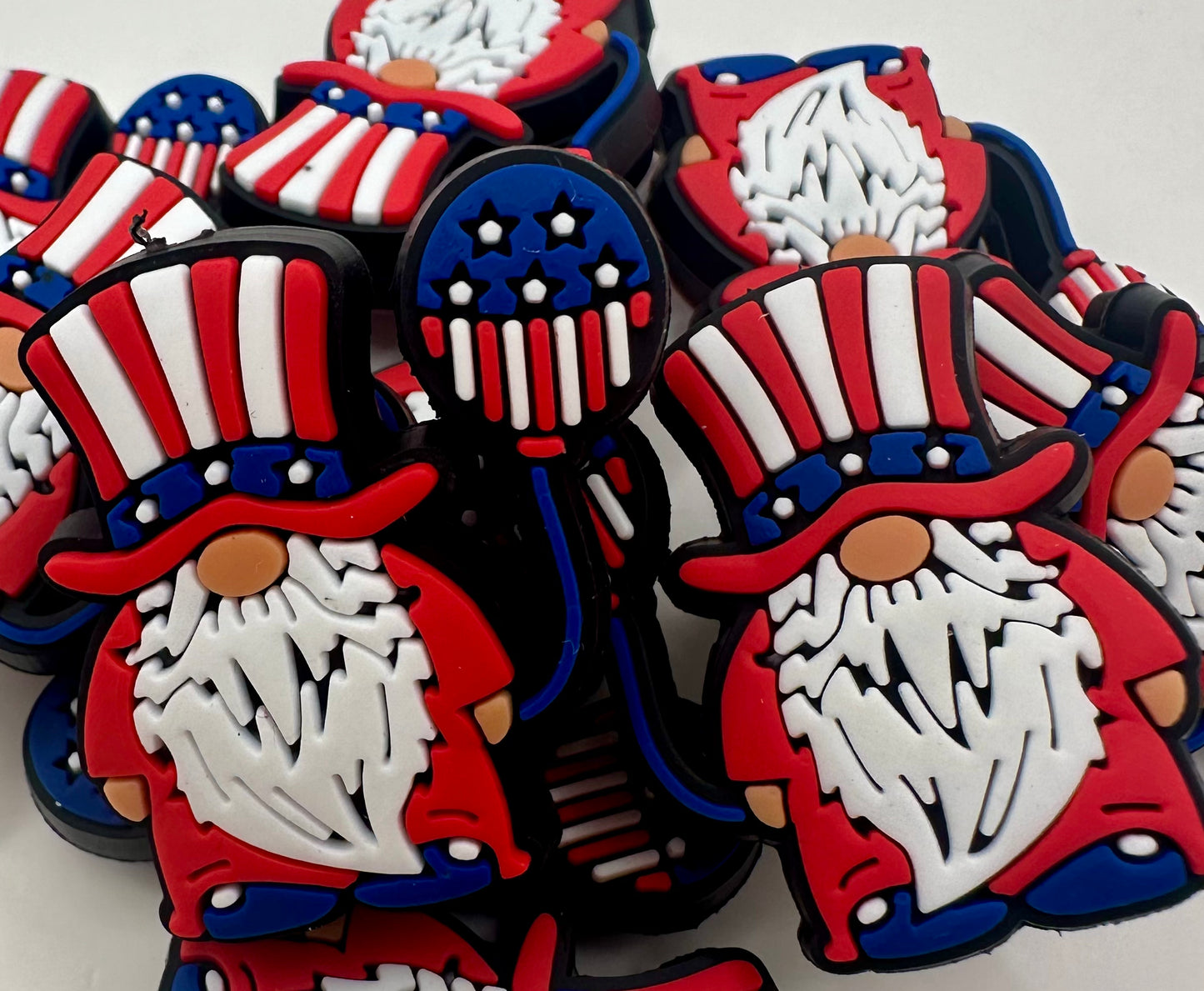 Patriotic gnome focal bead