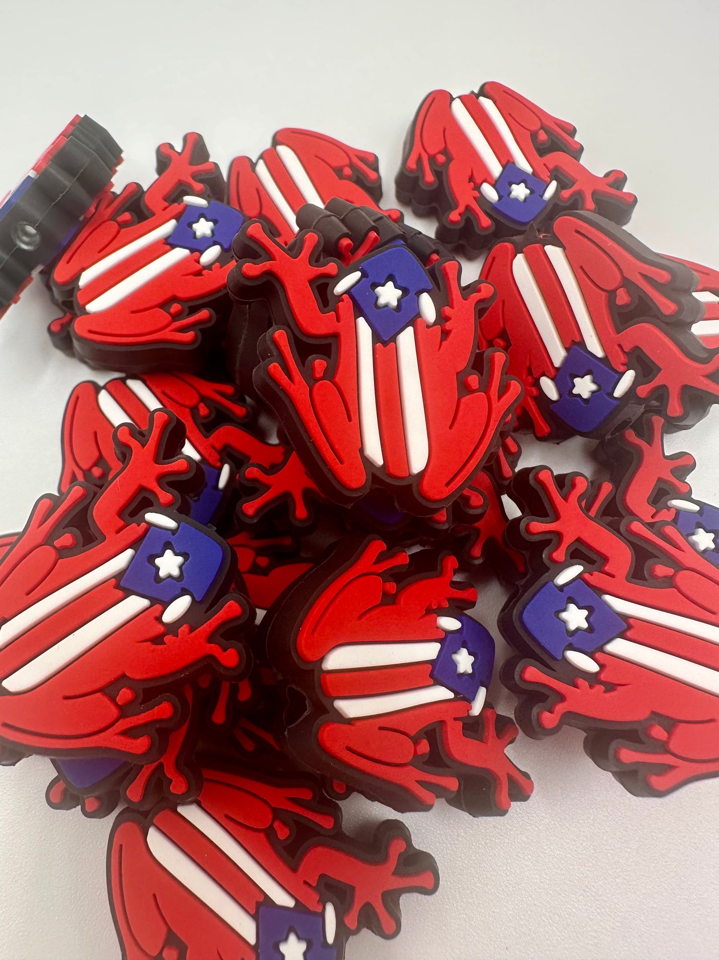 Puerto Rican coqui frog focal bead