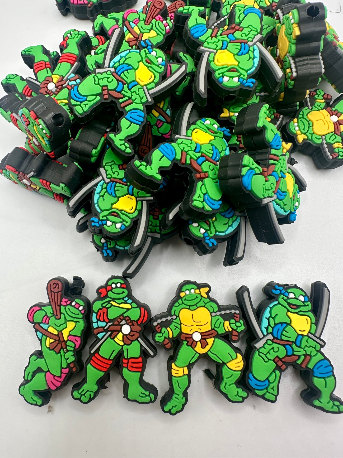 Turtles focal bead