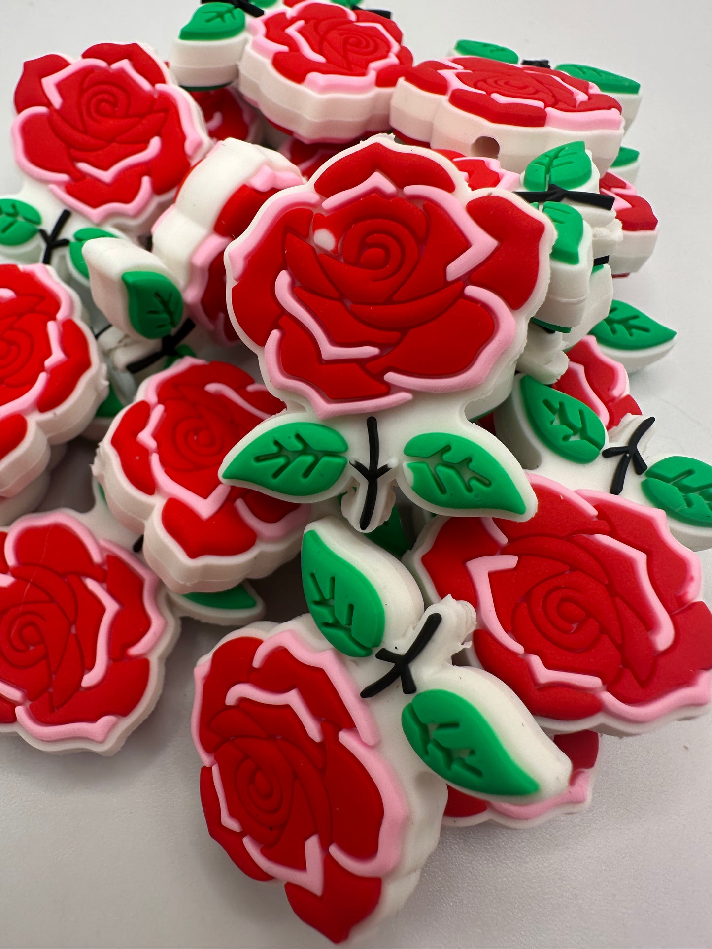 Mazapan rose focal bead