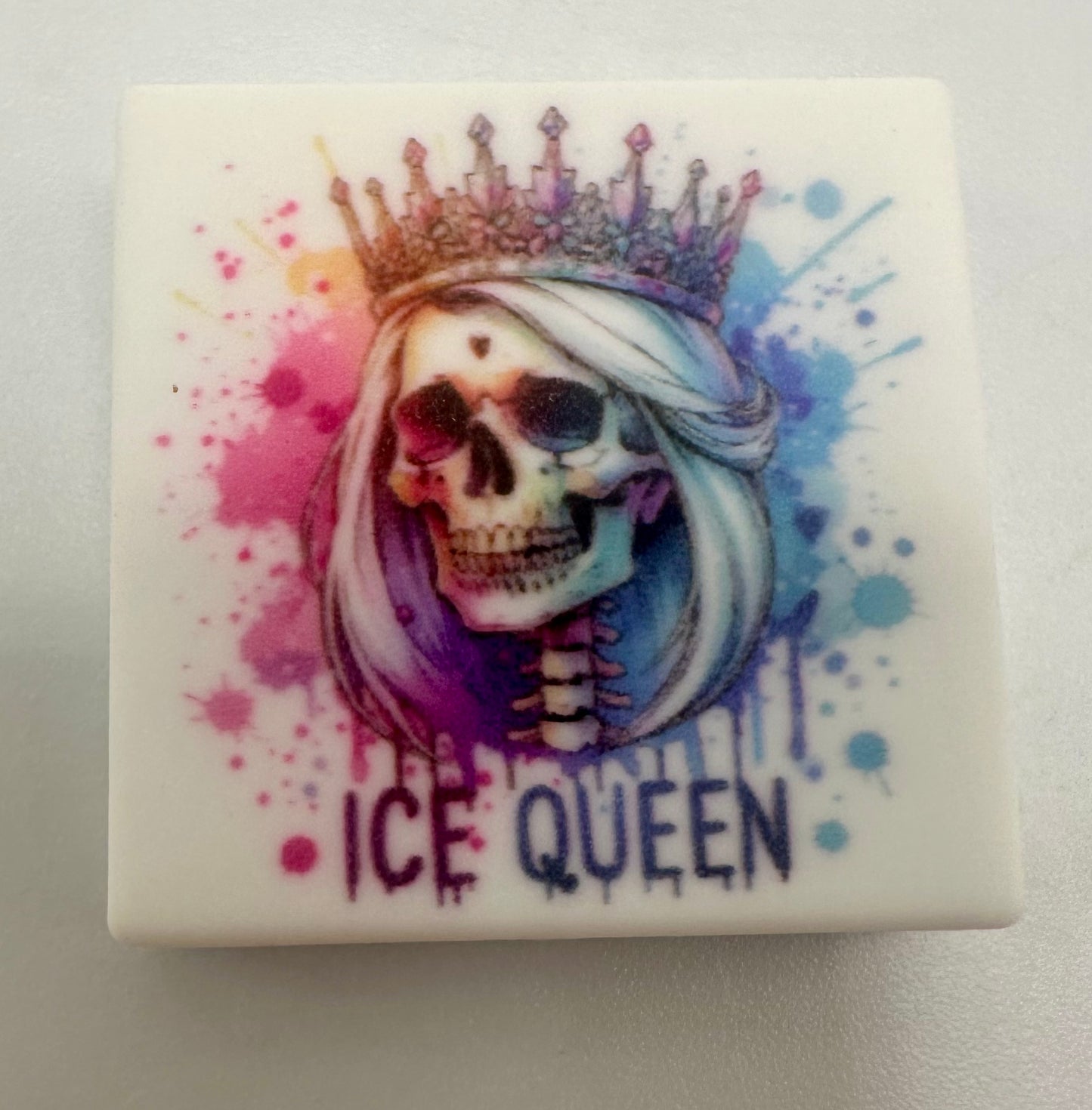Ice queen focal bead