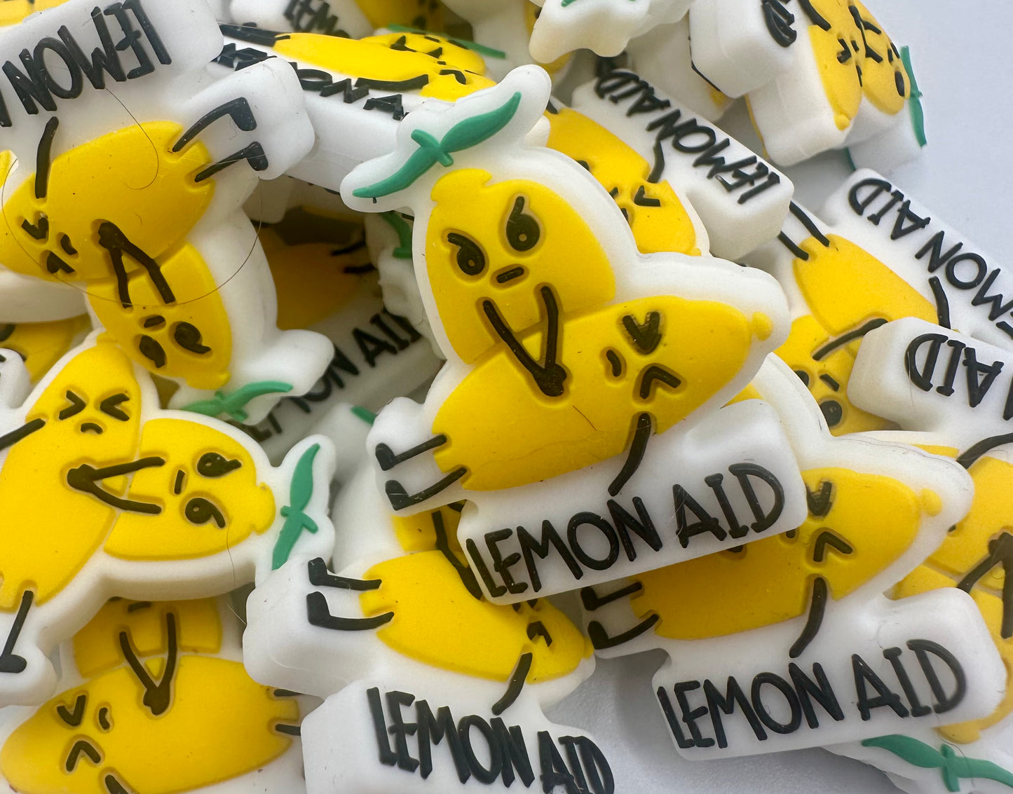 Lemon Aid focal bead