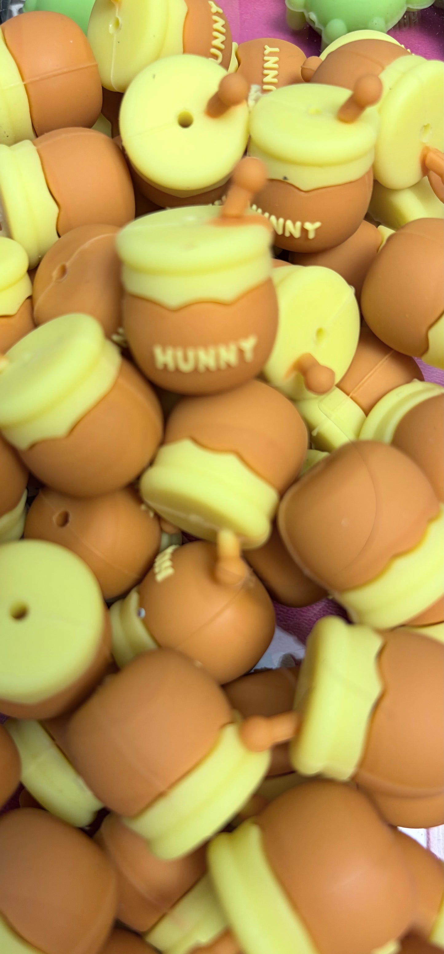 Honey pot 3d focal bead