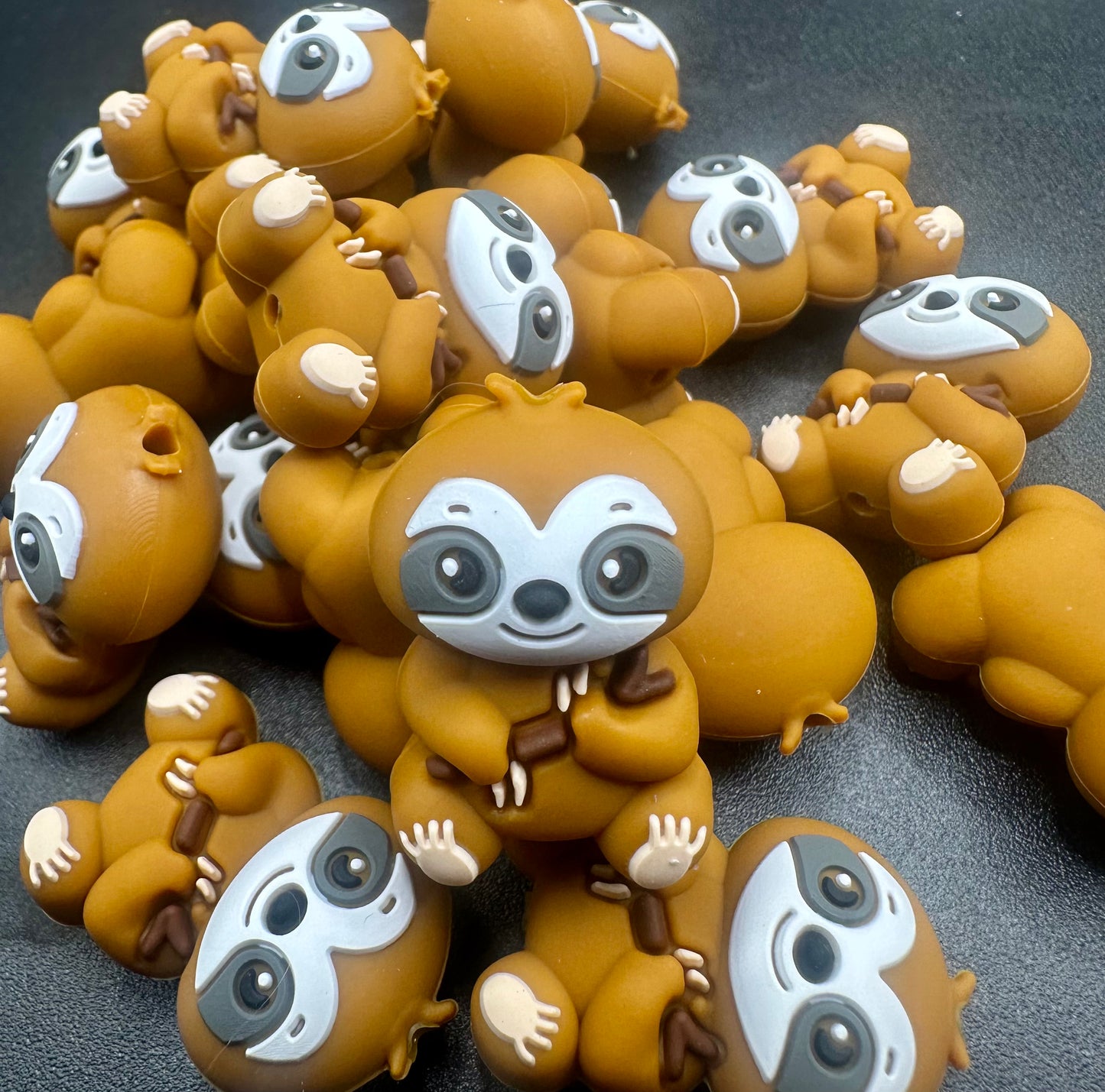 3d sloth focal bead