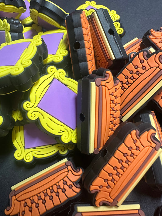 Friendly focal beads