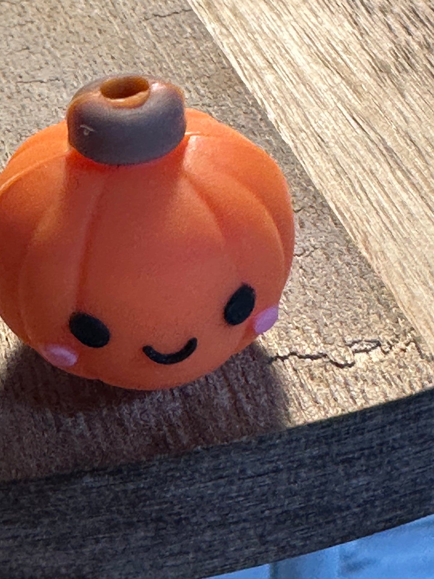 3d pumpkin silicone focal bead