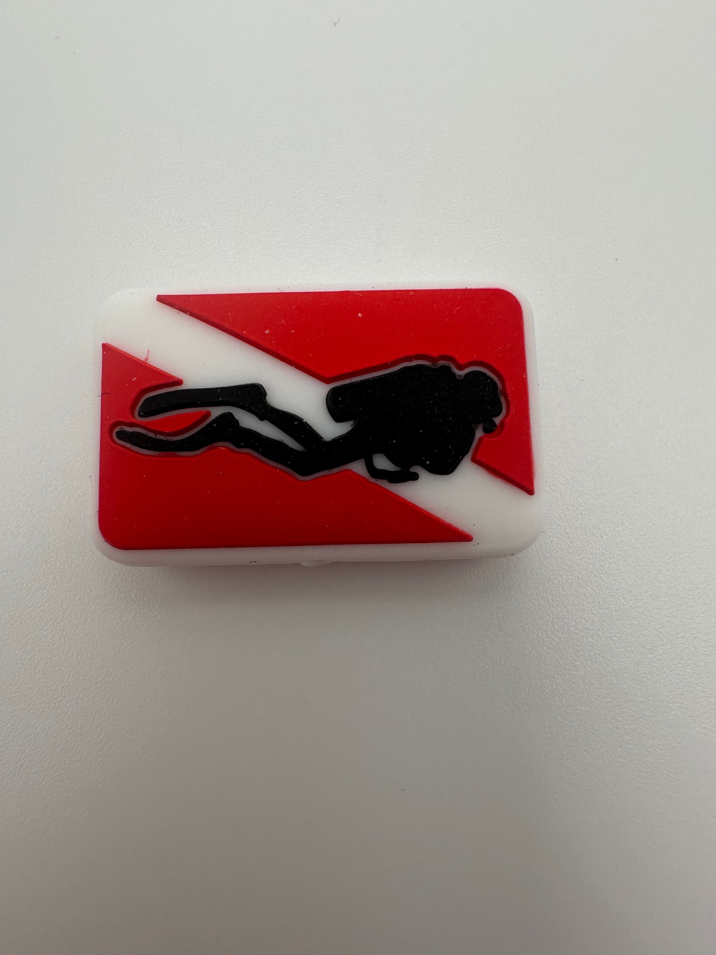 Scuba diver focal bead