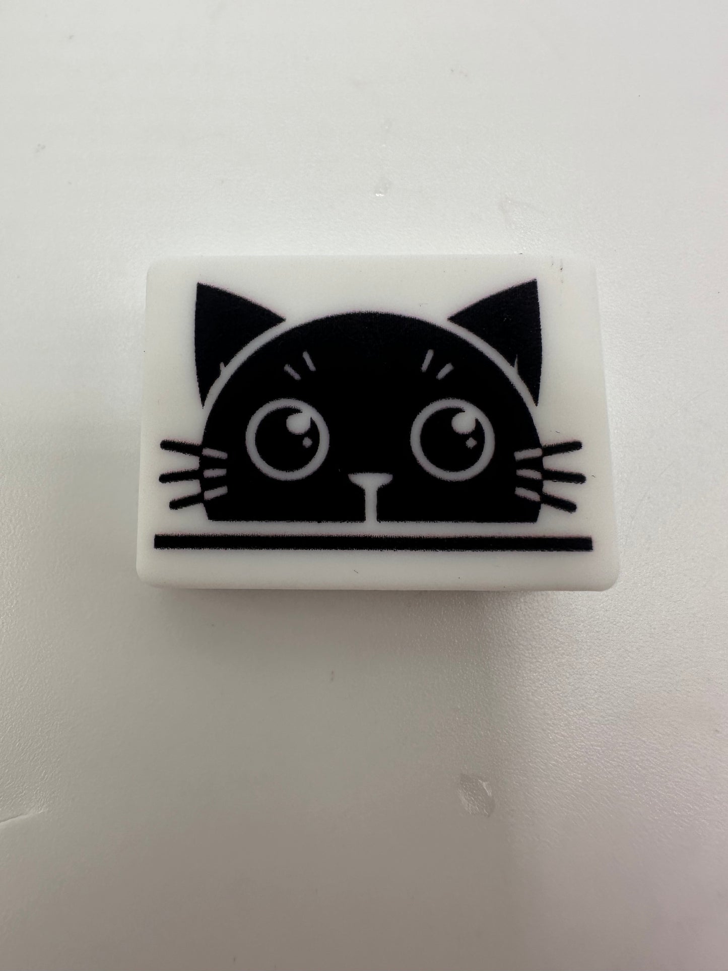 Cat focal bread