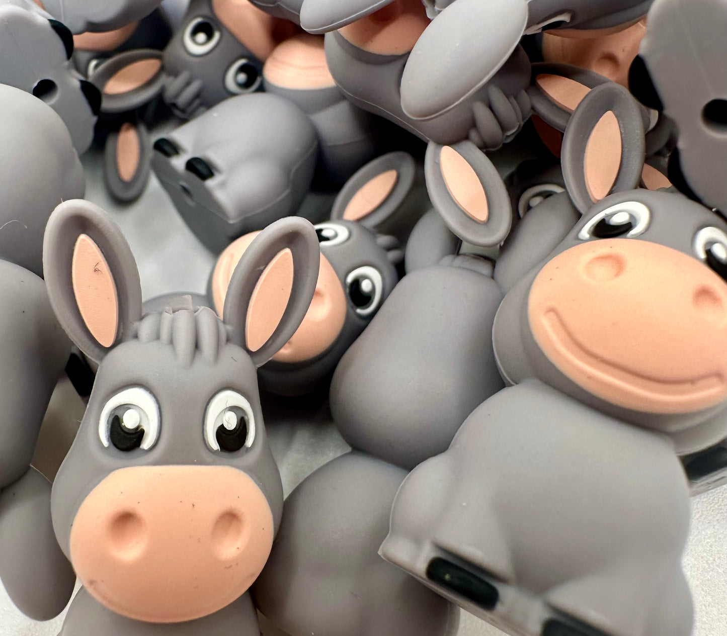 3d donkey silicone focal bead