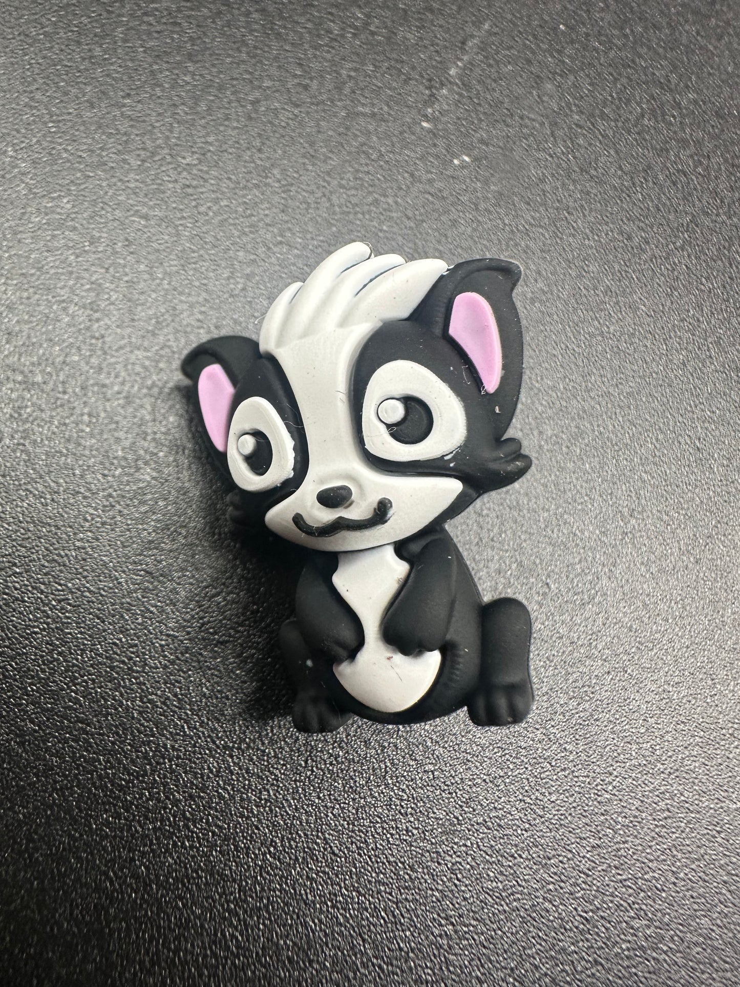 Skunk focal bead 3D